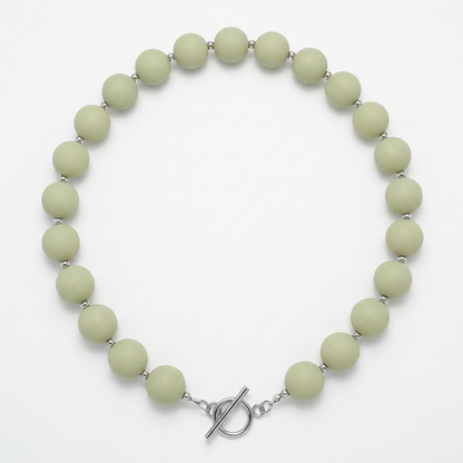 Collar Arcoíris Verde Oliva Plateado